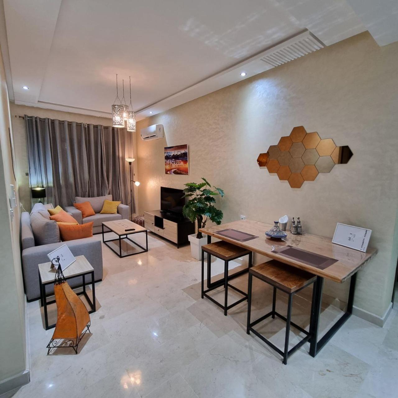 Luxury Appartement Guesshouse Tánger Exterior foto